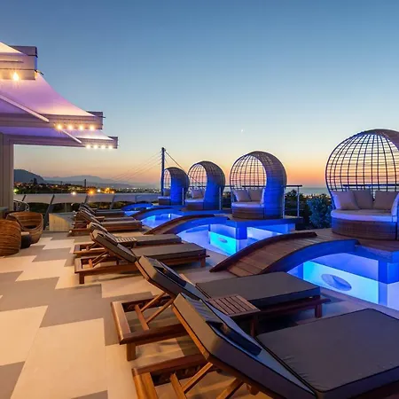 Onira Dreams Hotel 4*